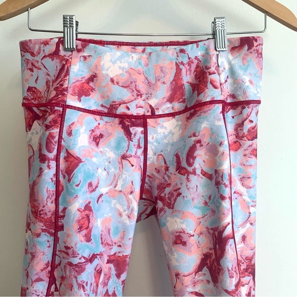 Calia Essential Crop Ruched Printed Tight Capri Coral Tempest Clouds Size M - Picture 10 of 10